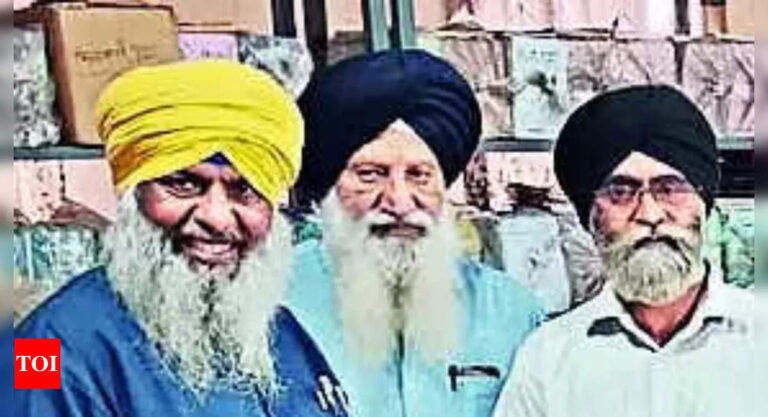 After finding faith, Tamil Sikh tests Punjab poll waters