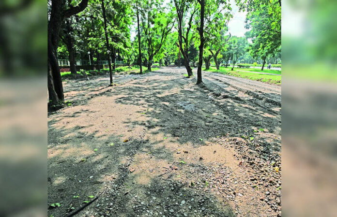 Ut Starts Construction of New Parking Behind Punjab MLA Hostel