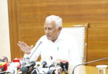 PM Must Show Generosity in Extending Aid To Flood-Hit Punjab: Barinder Kumar Goyal PM Must Show Generosity in Extending Aid To Flood-Hit Punjab: Barinder Kumar Goyal