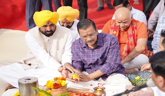 Sri Kali Mata Temple, Patiala, To Get Facelift As CM Mann and Arvind Kejriwal Launch Projects Worth Rs 75 Crore Sri Kali Mata Temple, Patiala, To Get Facelift As CM Mann and Arvind Kejriwal Launch Projects Worth Rs 75 Crore