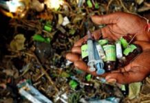 Cross-Border Arms and Narcotics Smuggling Module Busted; Three Held Cross-Border Arms and Narcotics Smuggling Module Busted; Three Held