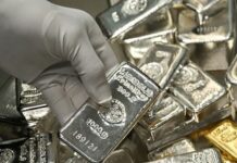 Silver Prices Surge Again! Up by ₹12,000 in a Single Day, Cross ₹2.54 Lakh for the First Time Silver Prices Surge Again! Up by ₹12,000 in a Single Day, Cross ₹2.54 Lakh for the First Time